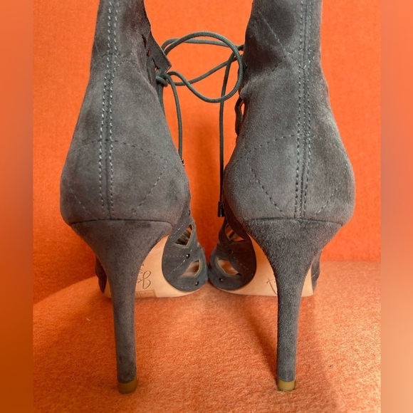 Anthropologie JOIE Cayla Studded Suede Cage Lace Up Bootie, Gray Slate 36.5 6.5 - Picture 6 of 12
